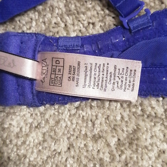 3 balconette lasenza bras - Picture 3 of 4